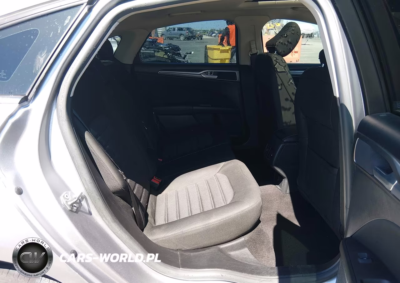 2020 Ford Fusion Se VIN:3FA6P0HD9LR172826 - 8