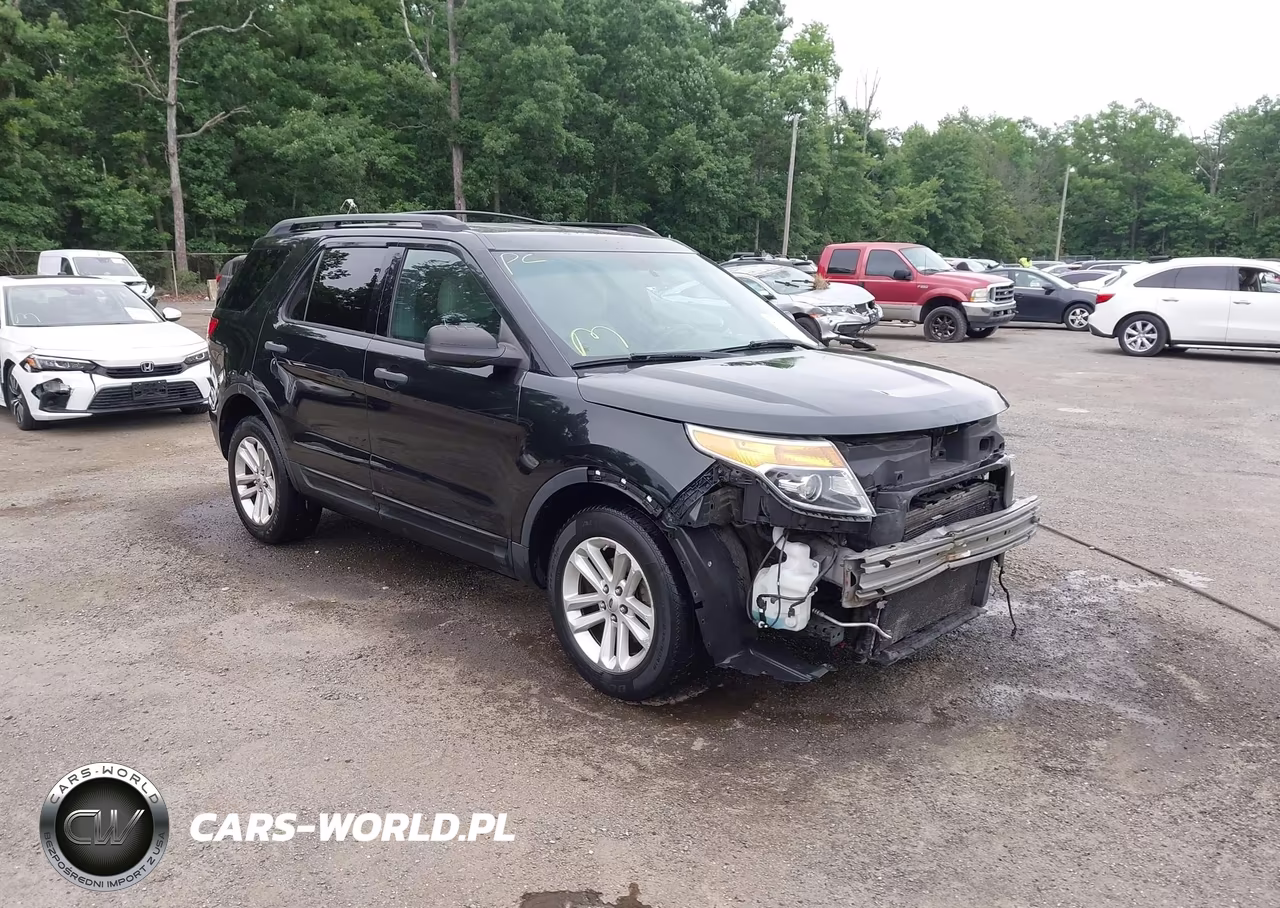 2015 Ford Explorer – zdjęcie 1 z 17