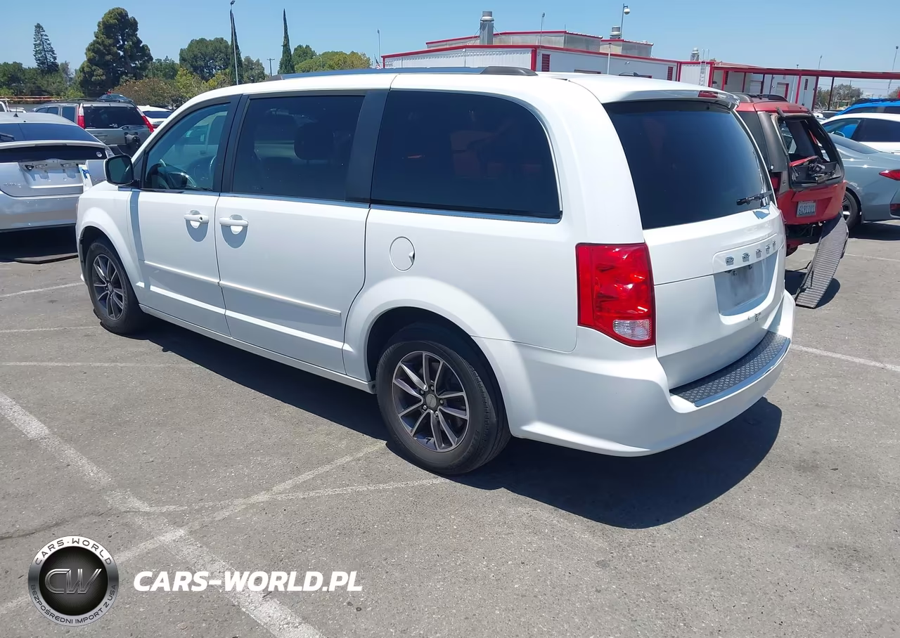 2017 Dodge Grand Caravan Sxt VIN:2C4RDGCG5HR800470 - 3