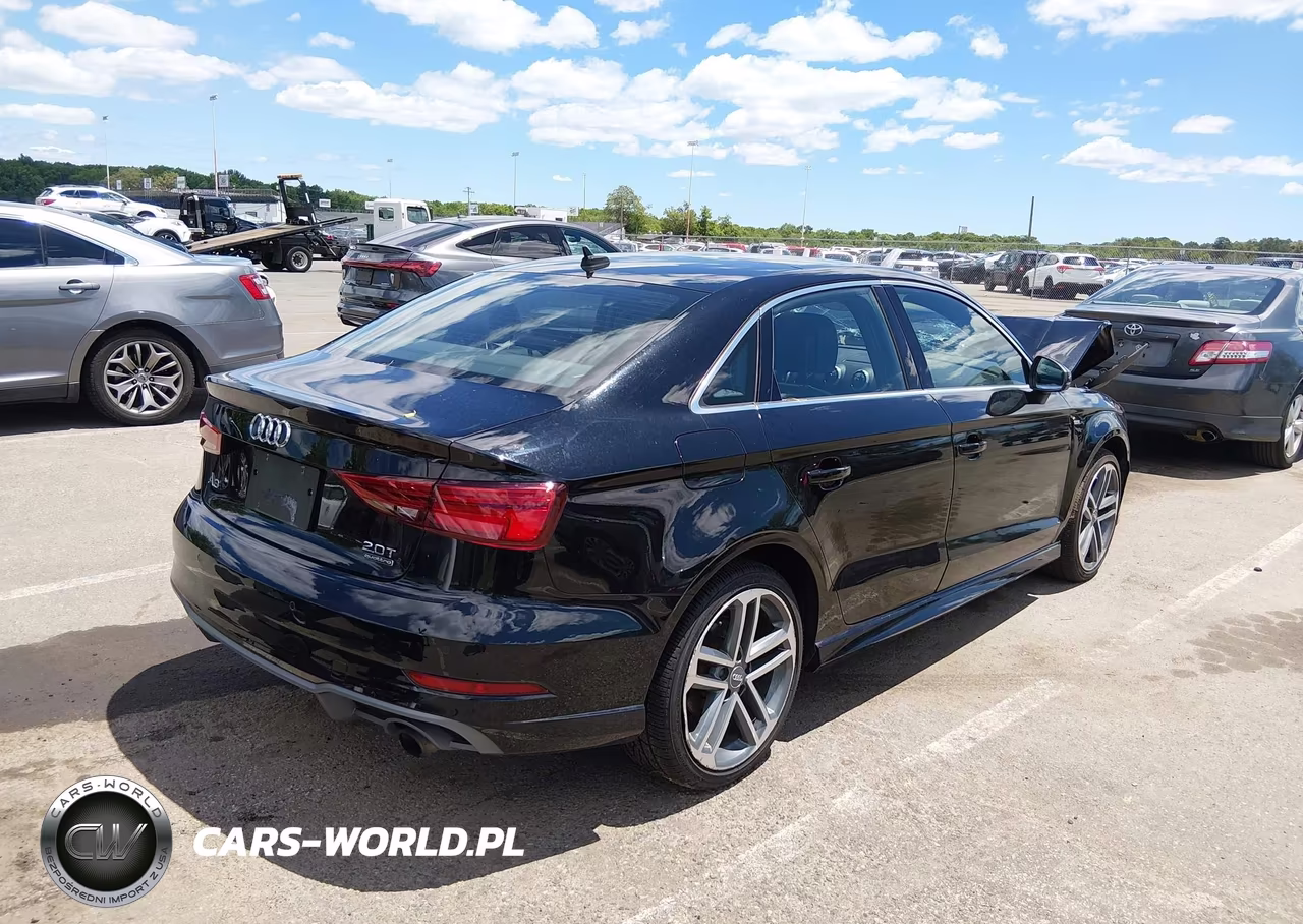 2018 Audi A3 2.0T Premium-2.0T Tech Premium VIN:WAUJ8GFF6J1063789 - 4