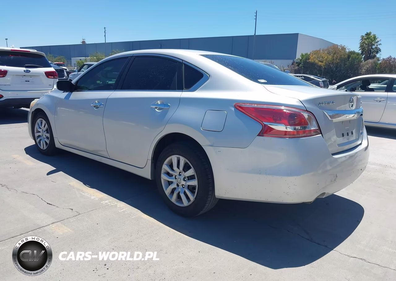 2013 Nissan Altima 2.5 S VIN:1N4AL3AP2DC116223 - 3