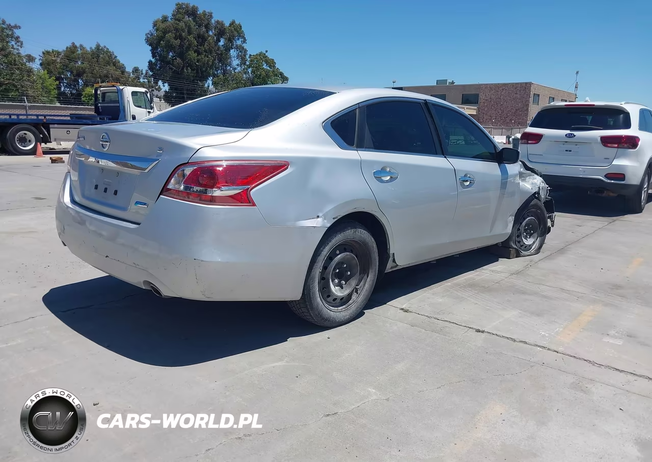 2013 Nissan Altima 2.5 S VIN:1N4AL3AP2DC116223 - 4