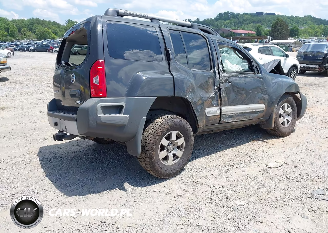 2011 Nissan Xterra Pro-4X VIN:5N1AN0NW5BC523658 - 4