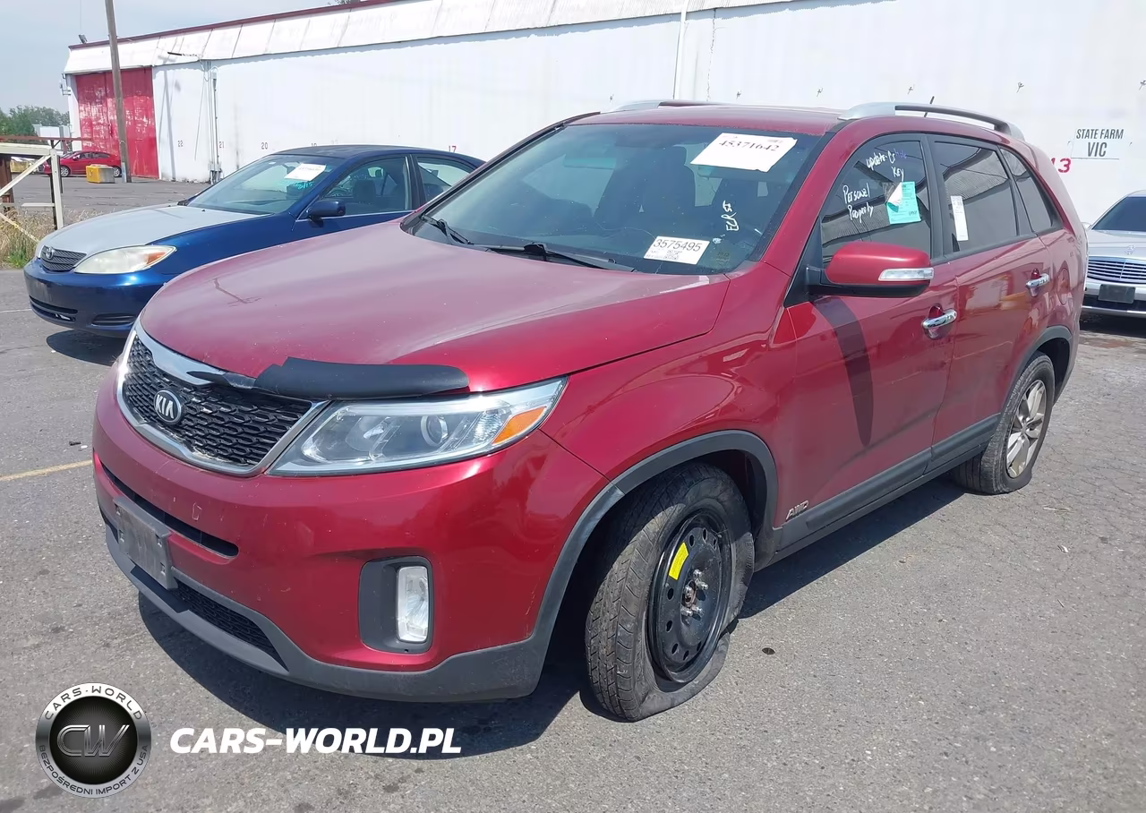 2015 Kia Sorento Lx VIN:5XYKTCA68FG585286 - 2
