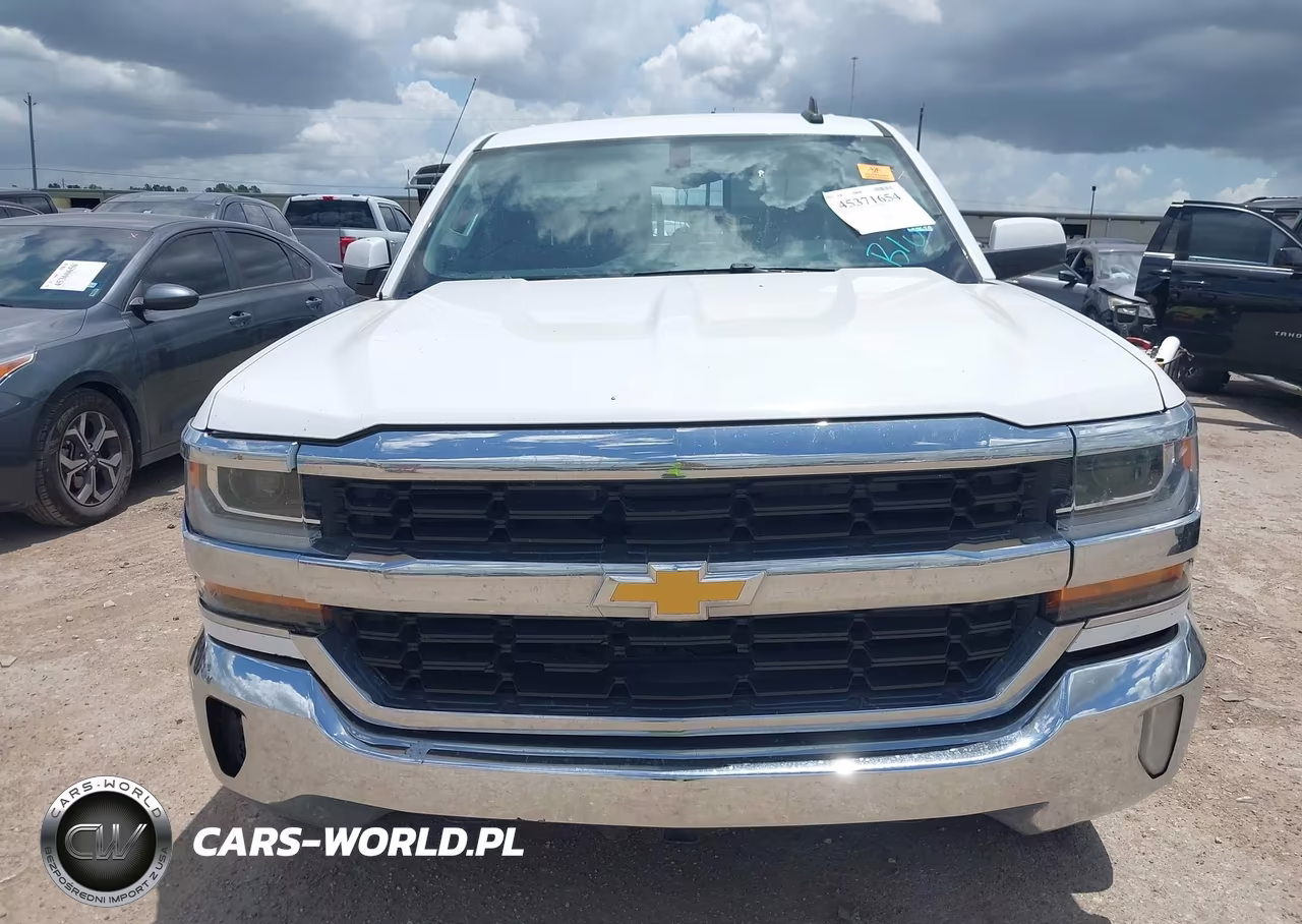 2018 Chevrolet Silverado 1500 Lt VIN:3GCPCREC2JG576683 - 11