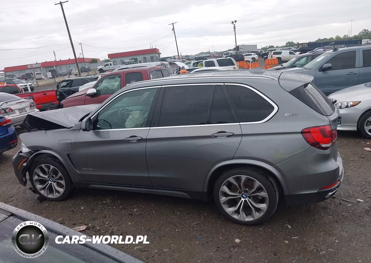 2018 BMW X5 Edrive xDrive40E Iperformance VIN:5UXKT0C58J0W00000 - 14