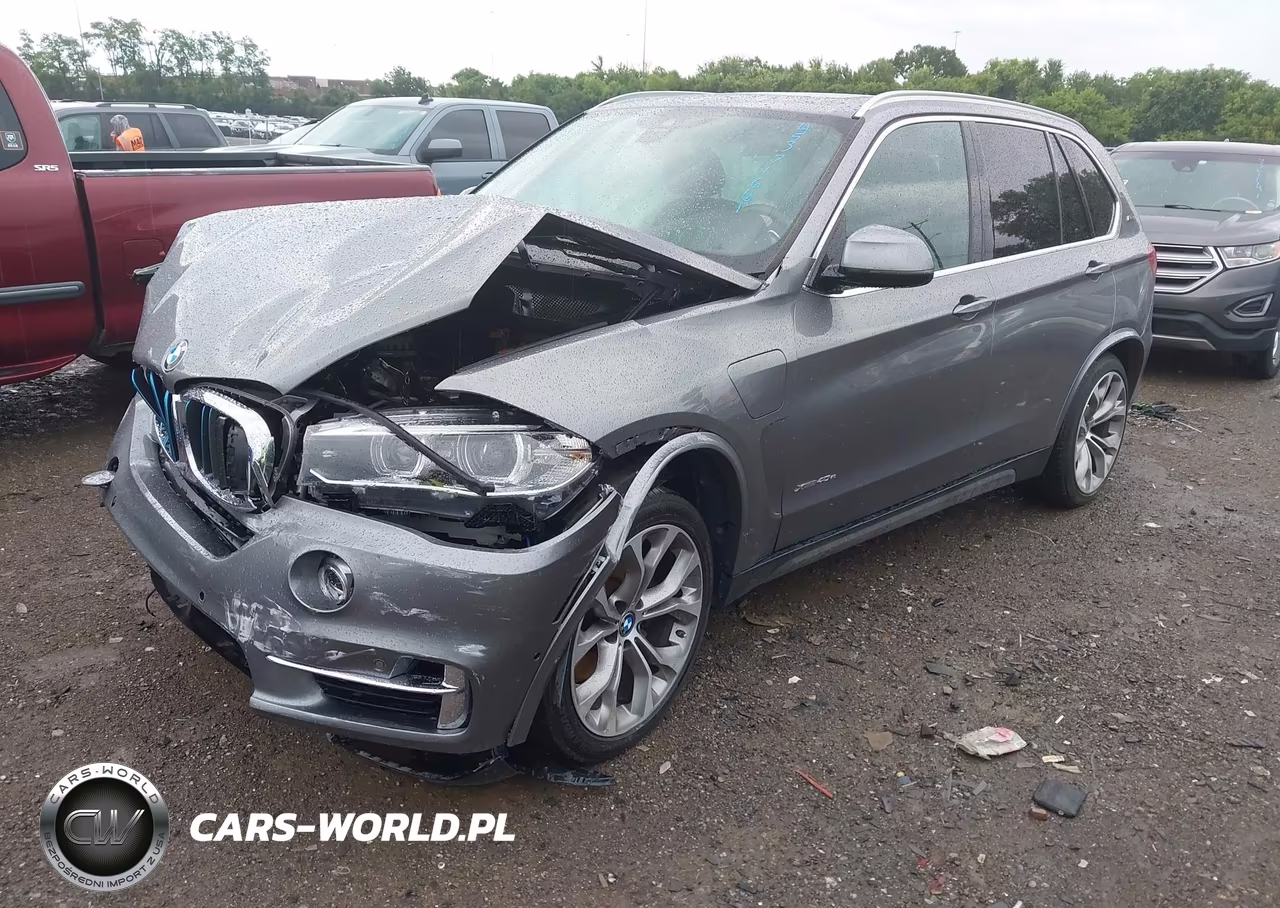 2018 BMW X5 Edrive xDrive40E Iperformance VIN:5UXKT0C58J0W00000 - 2