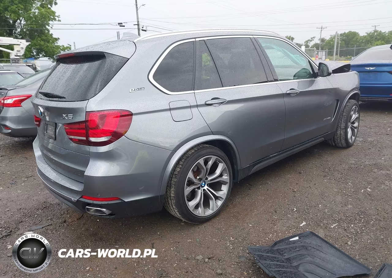2018 BMW X5 Edrive xDrive40E Iperformance VIN:5UXKT0C58J0W00000 - 4