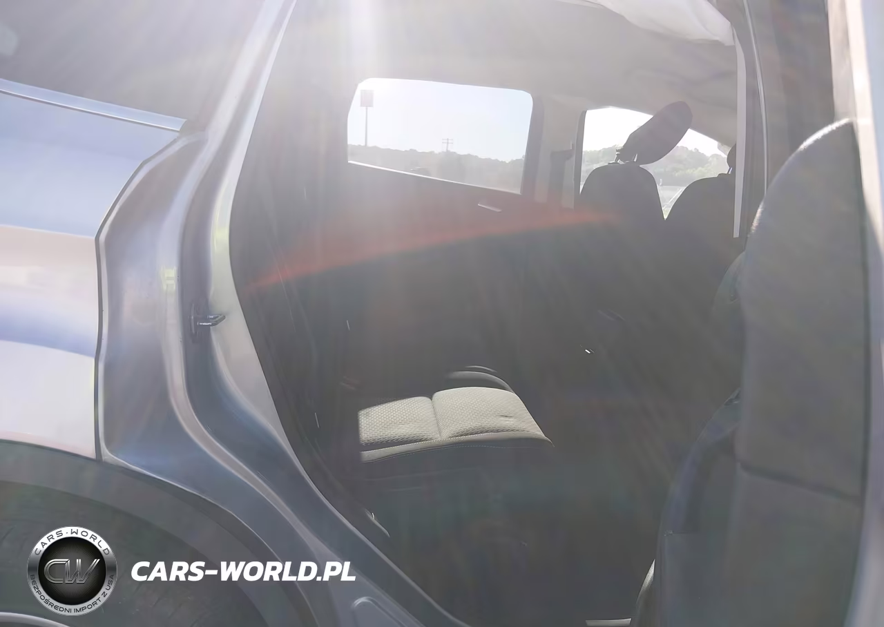 2018 Ford Escape Se VIN:1FMCU9GDXJUC38135 - 8
