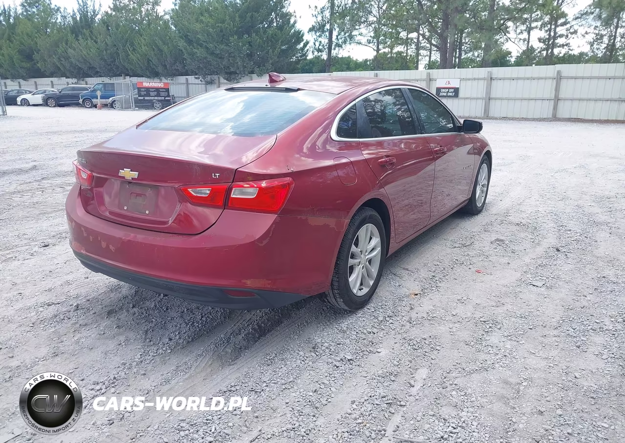2018 Chevrolet Malibu Lt VIN:1G1ZD5ST9JF219868 - 4
