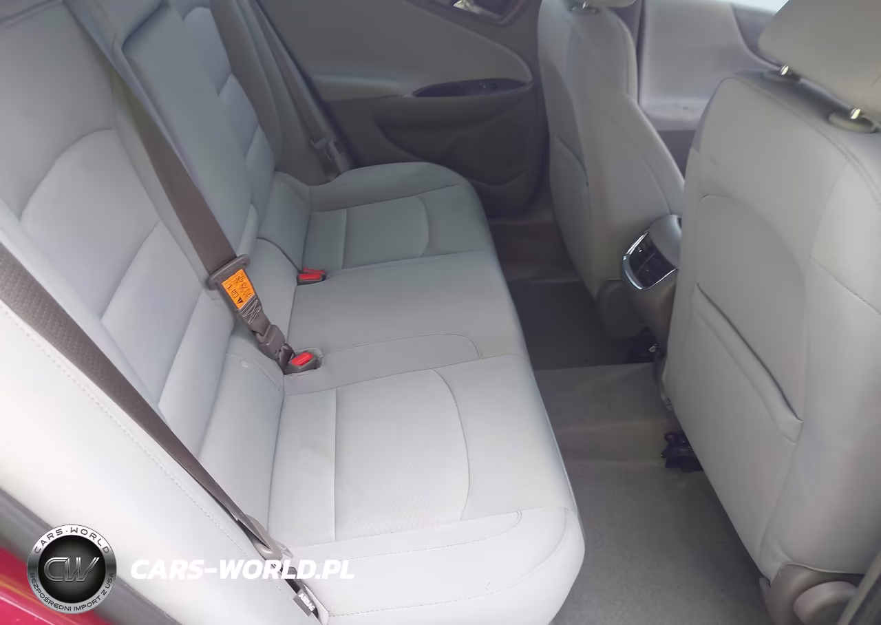 2018 Chevrolet Malibu Lt VIN:1G1ZD5ST9JF219868 - 8