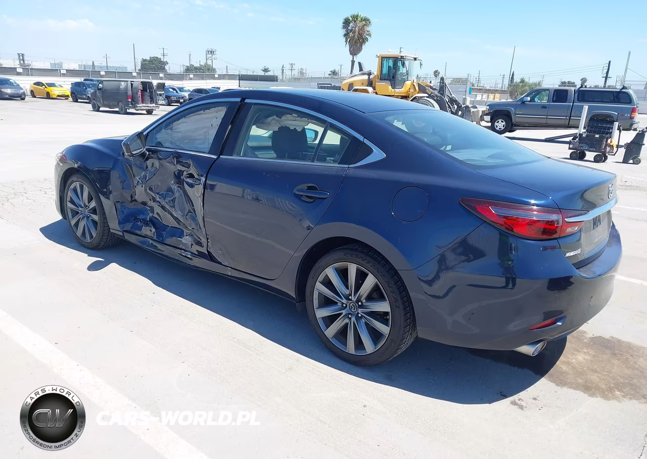 2018 Mazda Mazda6 Touring VIN:JM1GL1VM2J1325171 - 3