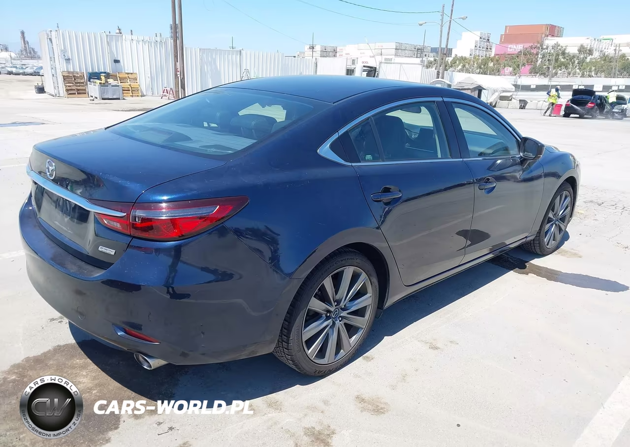 2018 Mazda Mazda6 Touring VIN:JM1GL1VM2J1325171 - 4