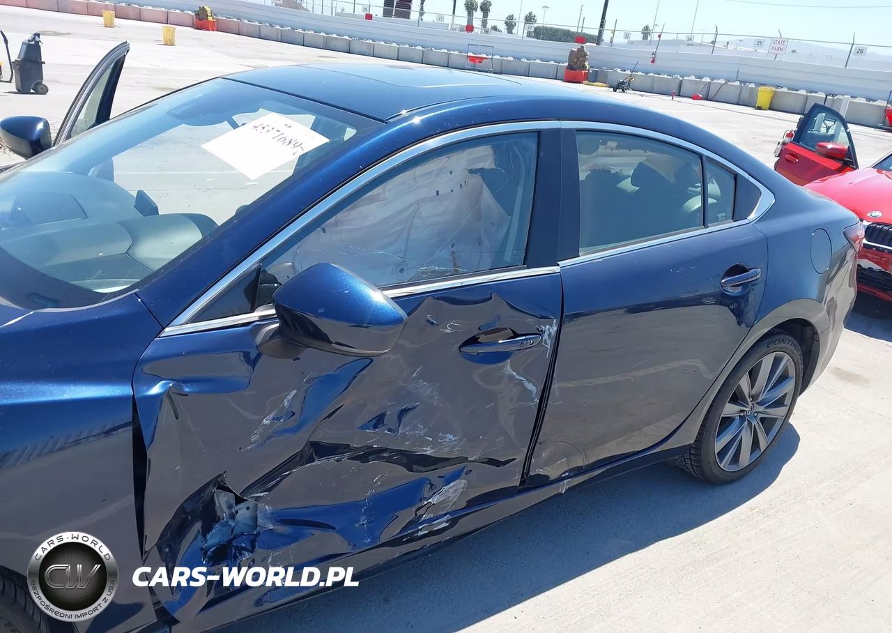 2018 Mazda Mazda6 Touring VIN:JM1GL1VM2J1325171 - 6