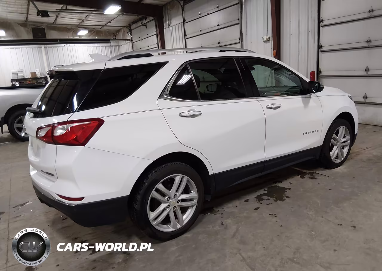 2018 Chevrolet Equinox Premier VIN:2GNAXWEX7J6178805 - 4