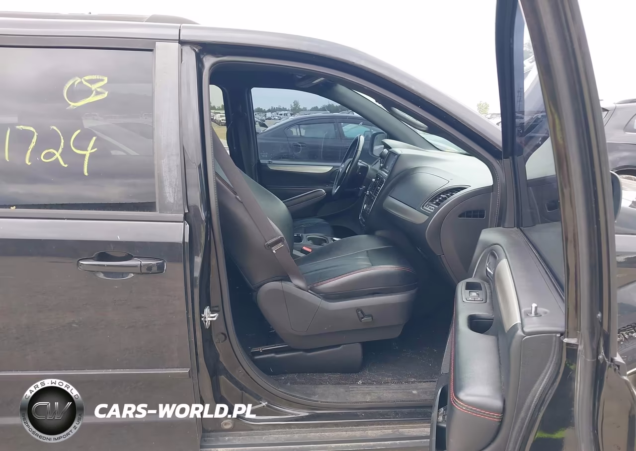 2015 Dodge Grand Caravan R-T VIN:2C4RDGEGXFR670745 - 5