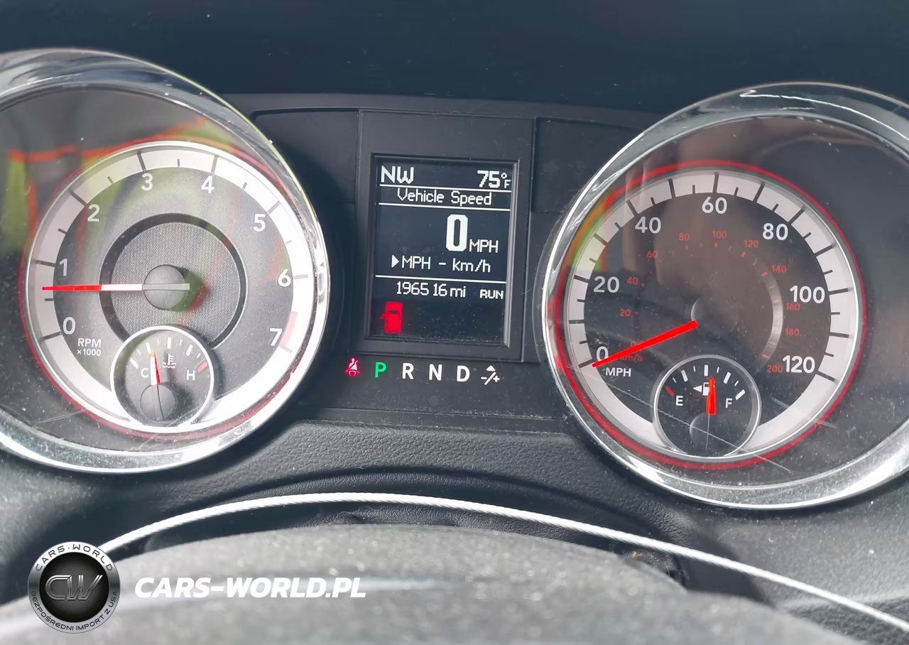 2015 Dodge Grand Caravan R-T VIN:2C4RDGEGXFR670745 - 7