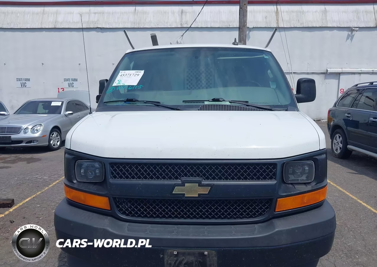 2017 Chevrolet Express 2500 Work Van VIN:1GCWGAF19H1350759 - 6
