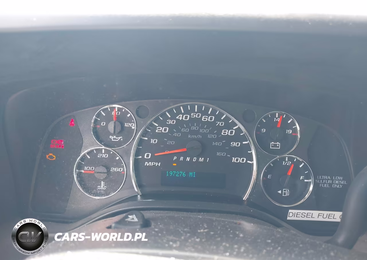 2017 Chevrolet Express 2500 Work Van VIN:1GCWGAF19H1350759 - 7