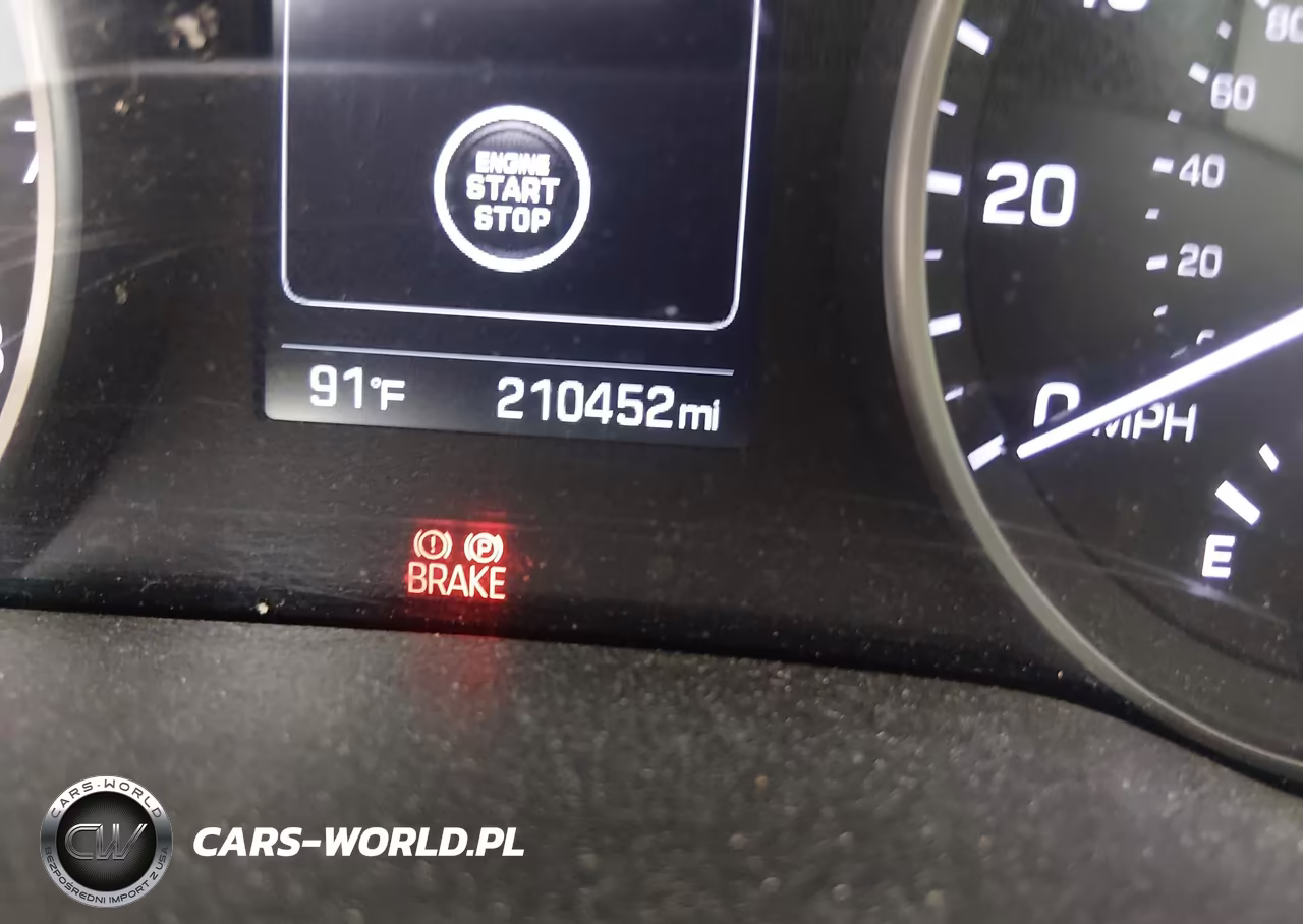 2018 Hyundai Elantra Value Edition VIN:5NPD84LF9JH217035 - 15