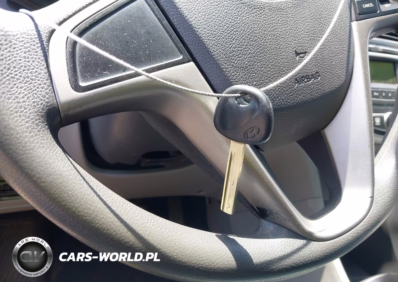 2017 Hyundai Accent Se VIN:KMHCT5AE4HU338738 - 11