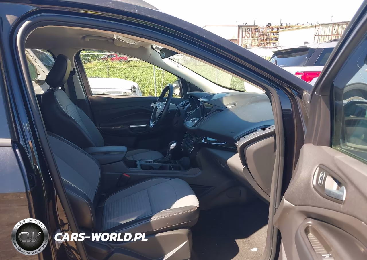 2019 Ford Escape Se VIN:1FMCU9GD6KUB64018 - 5