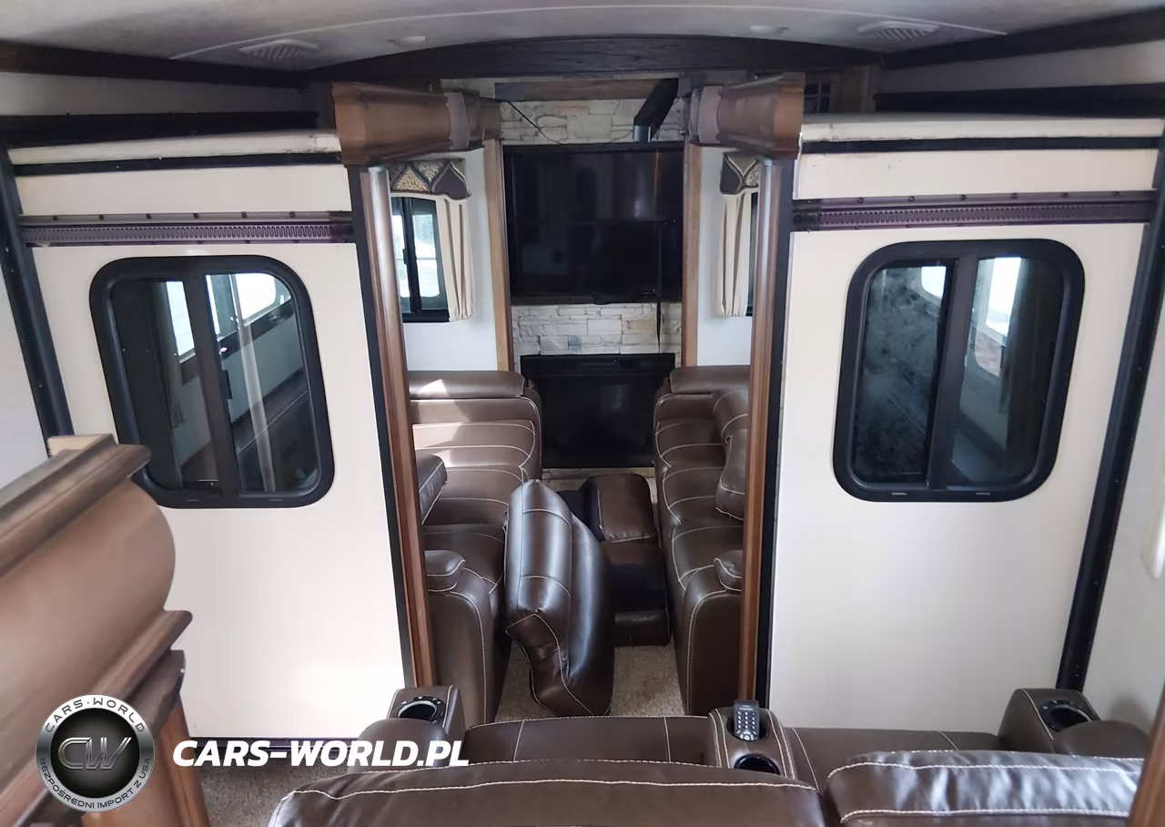 2018 Keystone Rv Other VIN:4YDF37926J4700806 - 16