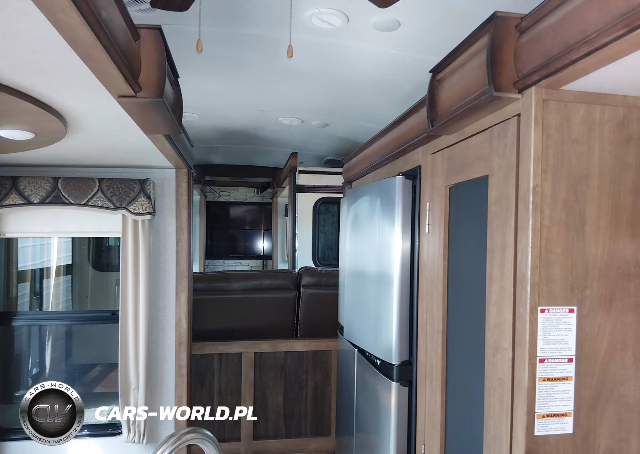2018 Keystone Rv Other VIN:4YDF37926J4700806 - 19