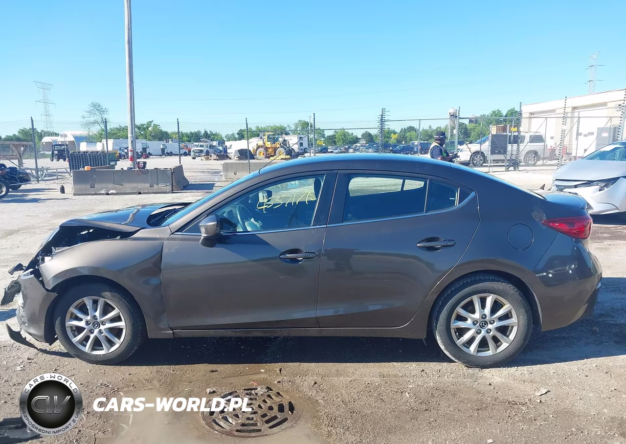 2014 Mazda Mazda3 I Touring VIN:JM1BM1V75E1125702 - 14