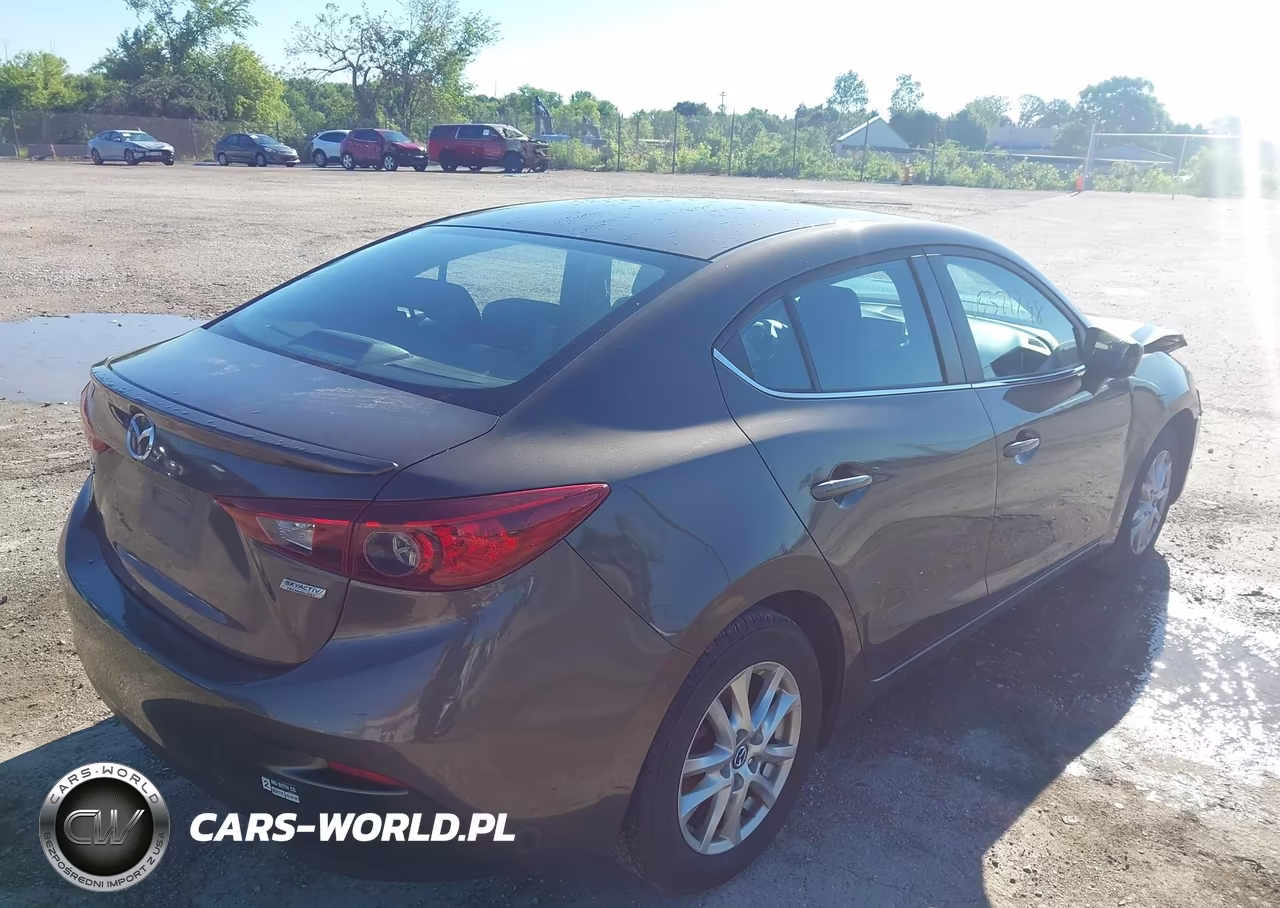 2014 Mazda Mazda3 I Touring VIN:JM1BM1V75E1125702 - 4