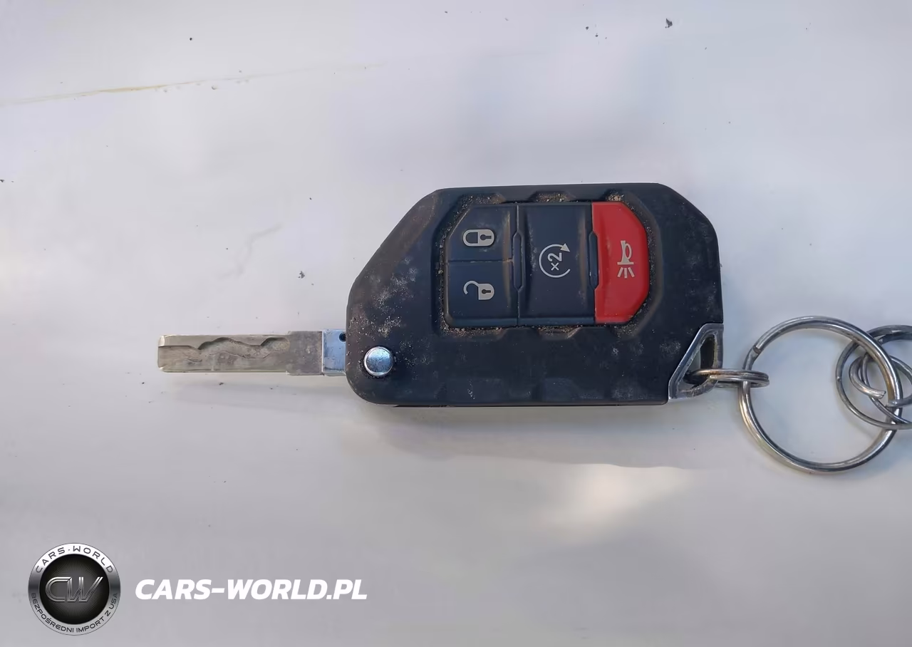 2021 Jeep Wrangler Unlimited Sahara 4X4 VIN:1C4HJXEG3MW660373 - 11