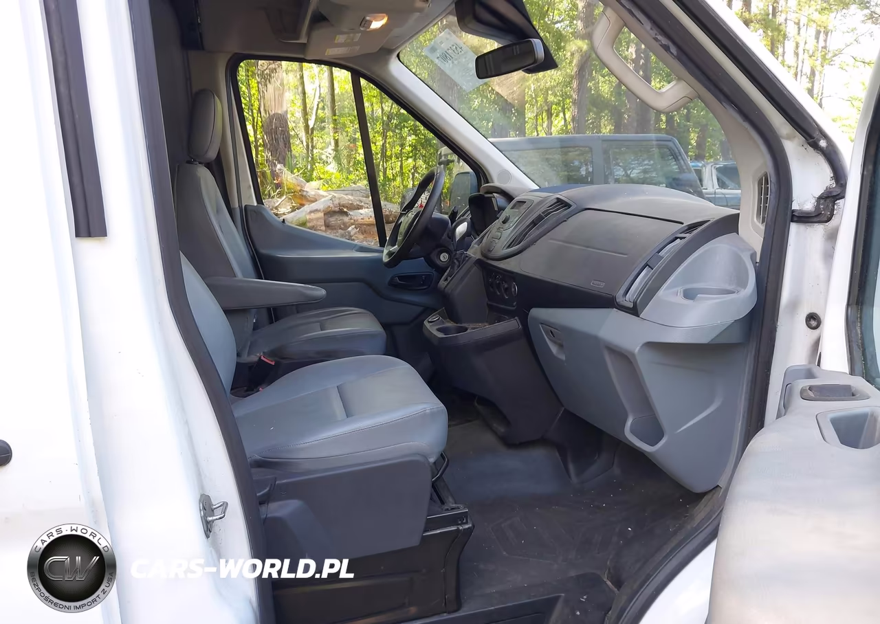 2018 Ford Transit-250 VIN:1FTYR2CM6JKA94989 - 5