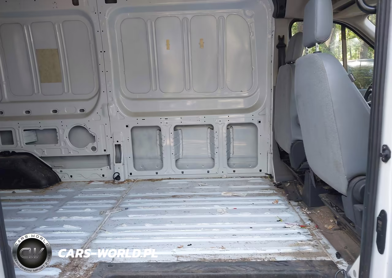 2018 Ford Transit-250 VIN:1FTYR2CM6JKA94989 - 8