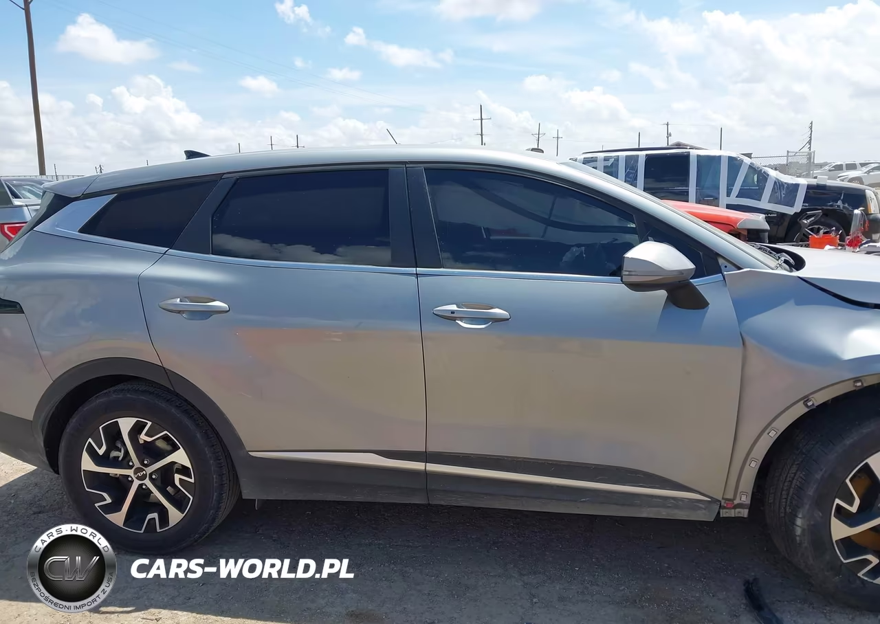 2025 Kia Sportage Ex VIN:KNDPV3DF3S7328880 - 13