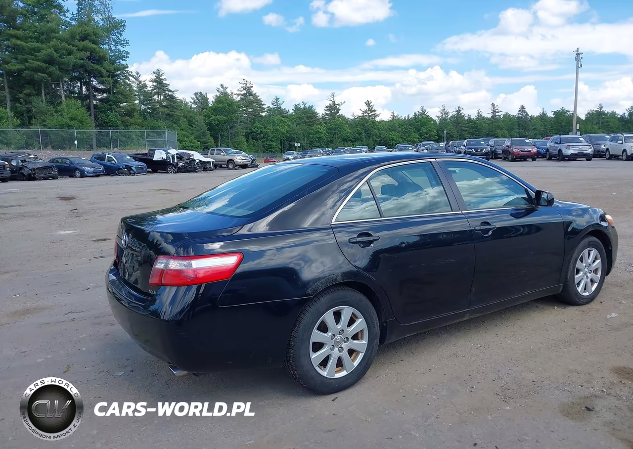 2007 Toyota Camry Xle VIN:JTNBE46K173001110 - 4