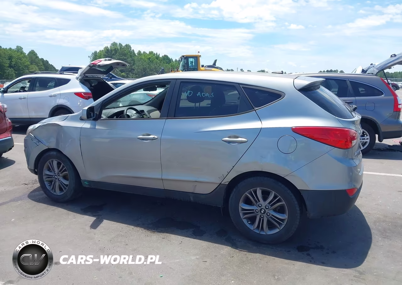 2015 Hyundai Tucson Gls VIN:KM8JT3AF8FU101977 - 14