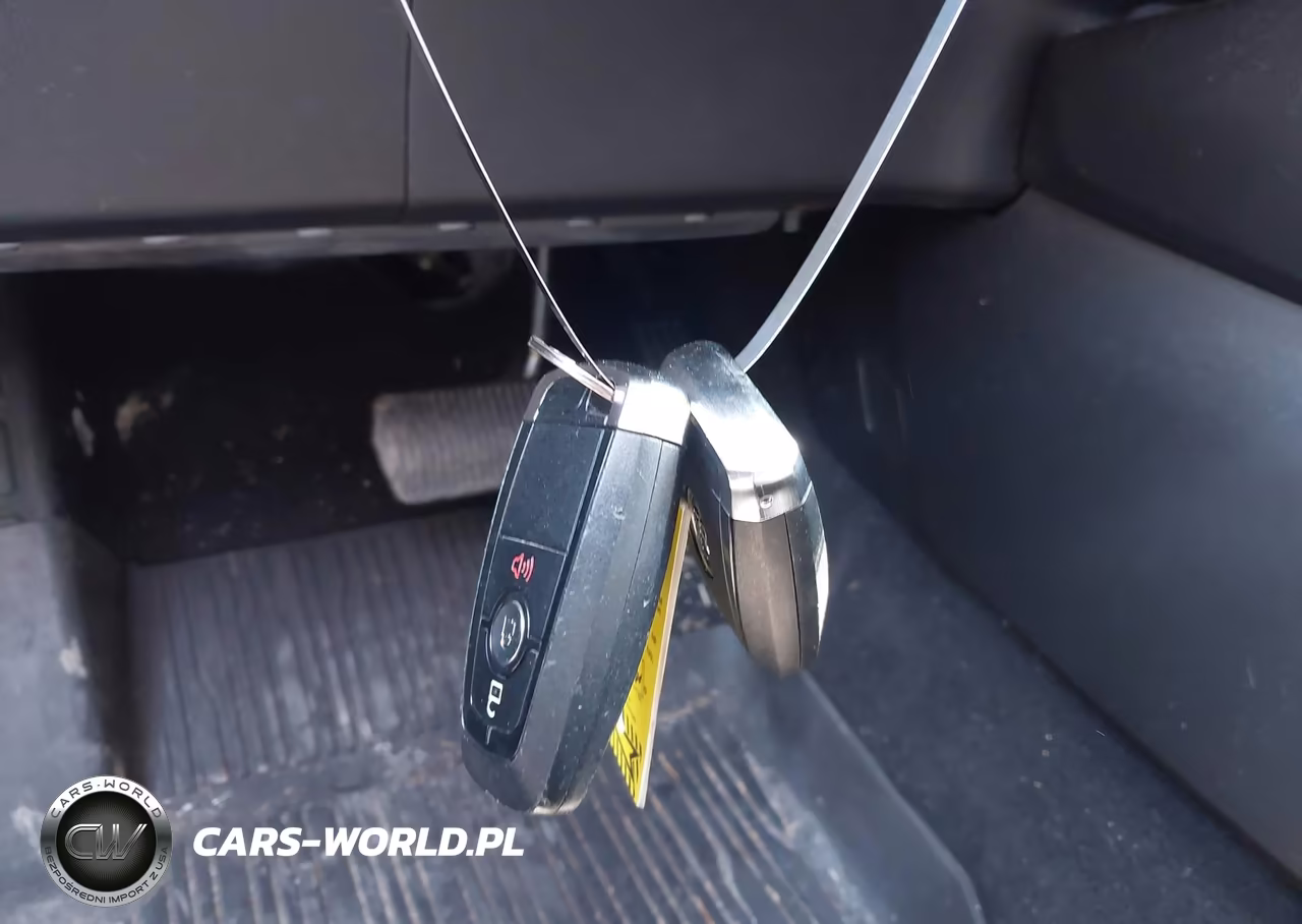2020 Ford Escape Se VIN:1FMCU9G65LUC06570 - 11