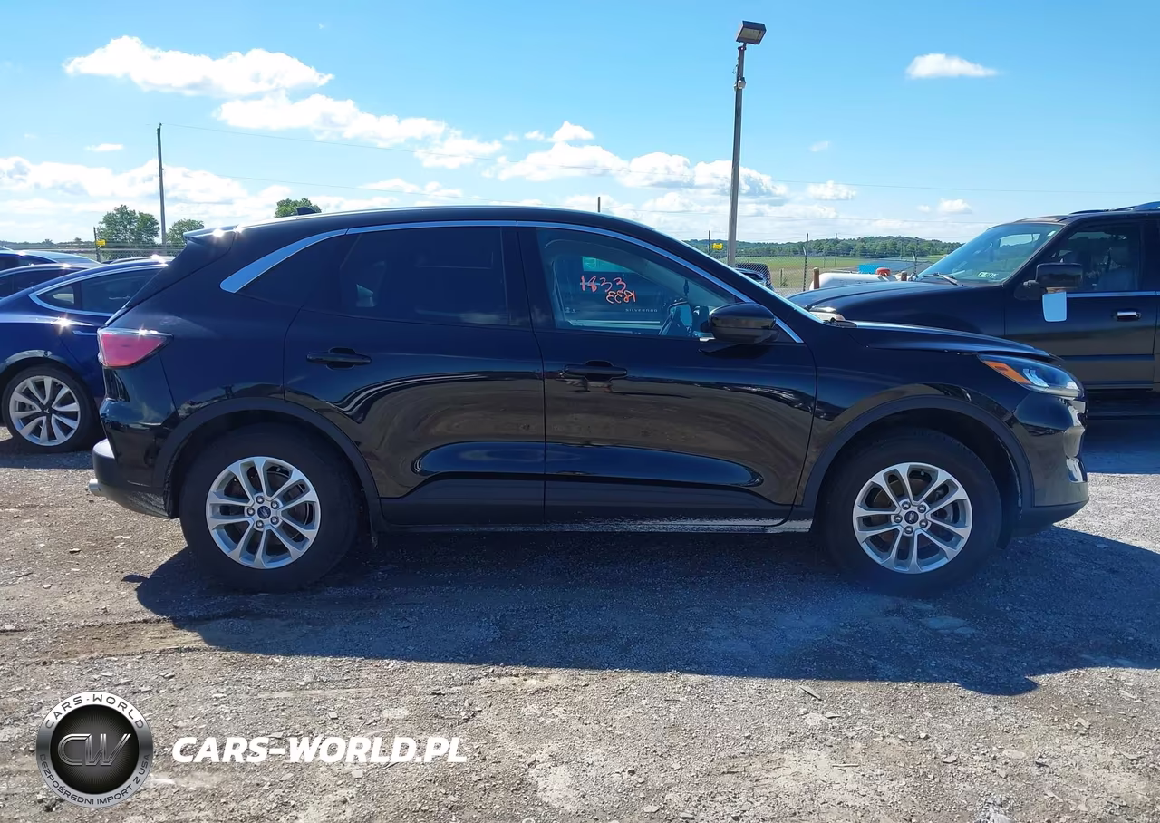 2020 Ford Escape Se VIN:1FMCU9G65LUC06570 - 13