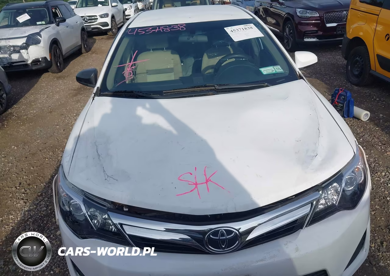 2014 Toyota Camry Le VIN:4T1BF1FK4EU447691 - 12