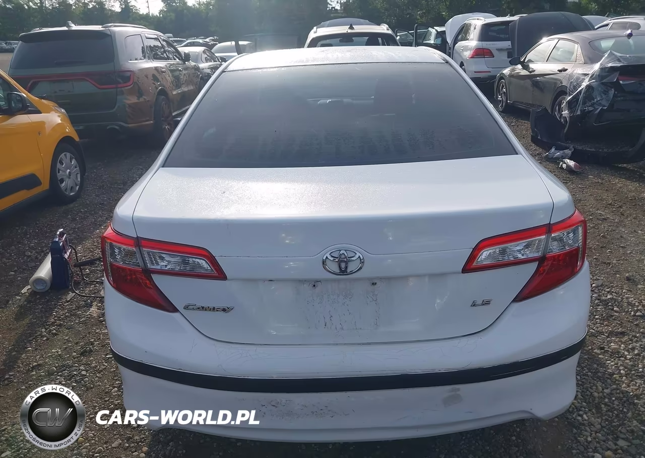 2014 Toyota Camry Le VIN:4T1BF1FK4EU447691 - 16