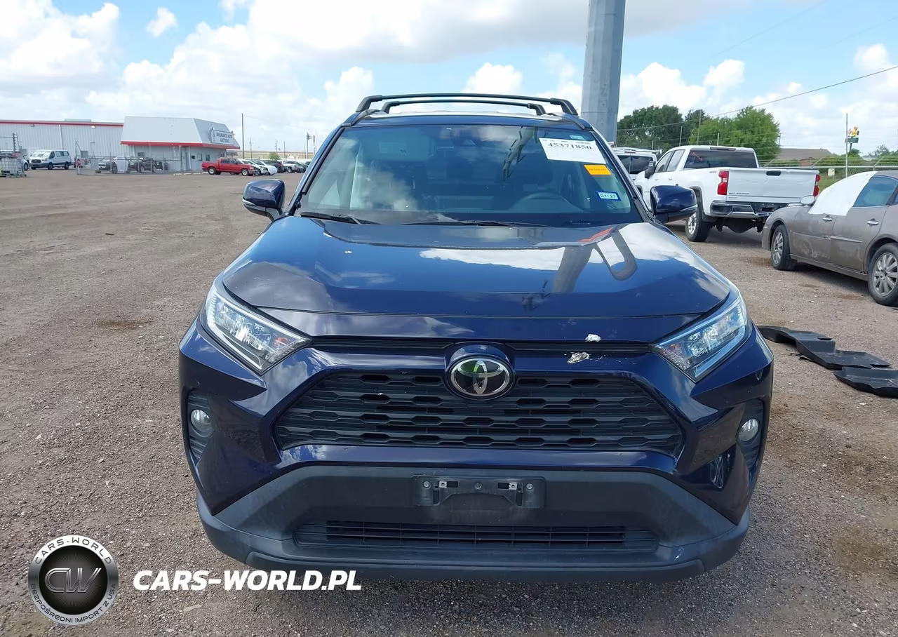 2021 Toyota Rav4 Xle VIN:2T3P1RFV7MW234012 - 12
