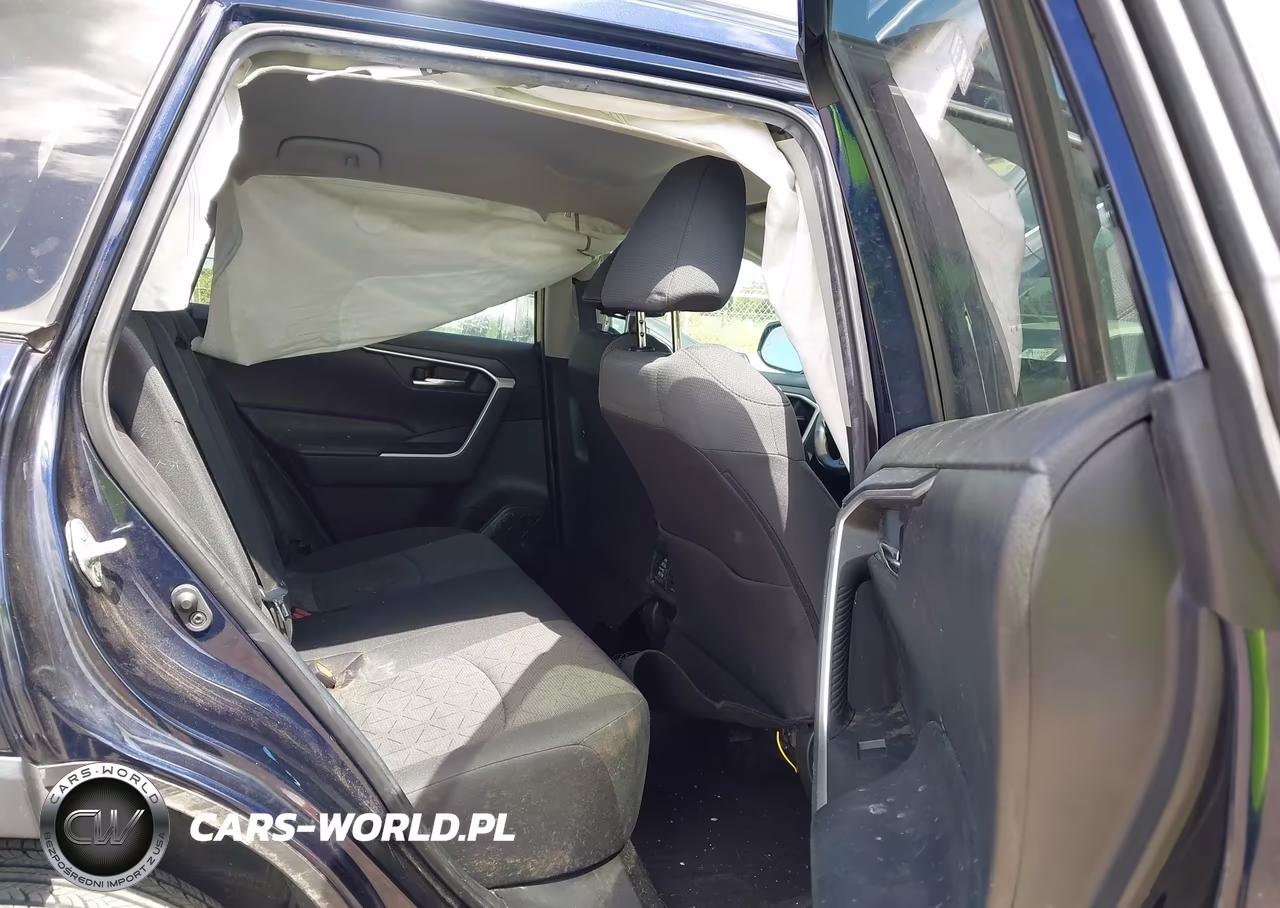 2021 Toyota Rav4 Xle VIN:2T3P1RFV7MW234012 - 8