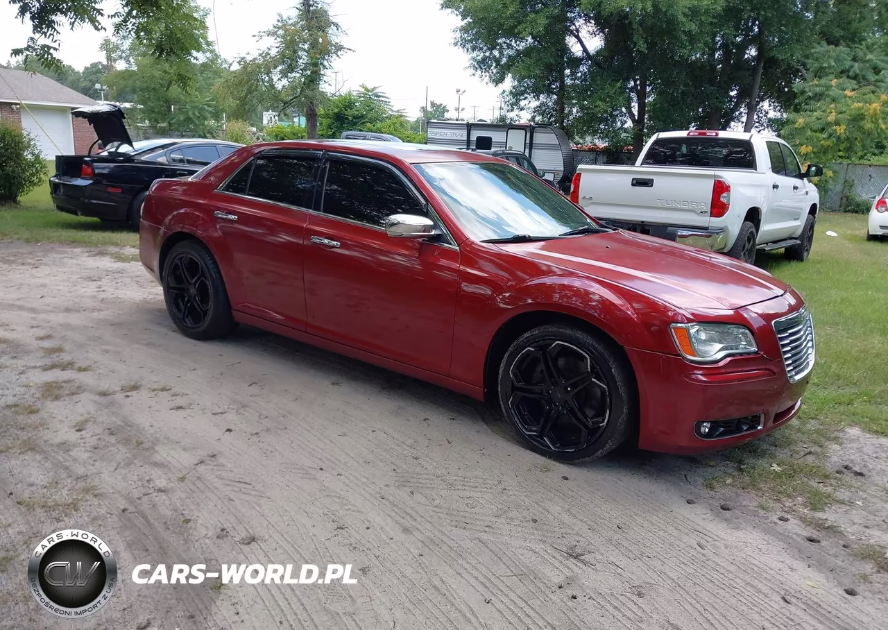 2011 Chrysler 300C – zdjęcie 1 z 16