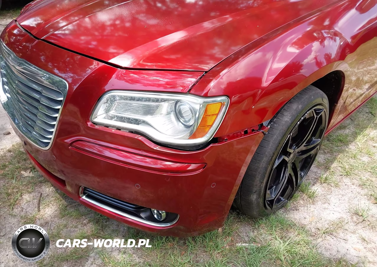 2011 Chrysler 300C VIN:2C3CA6CT6BH564421 - 6