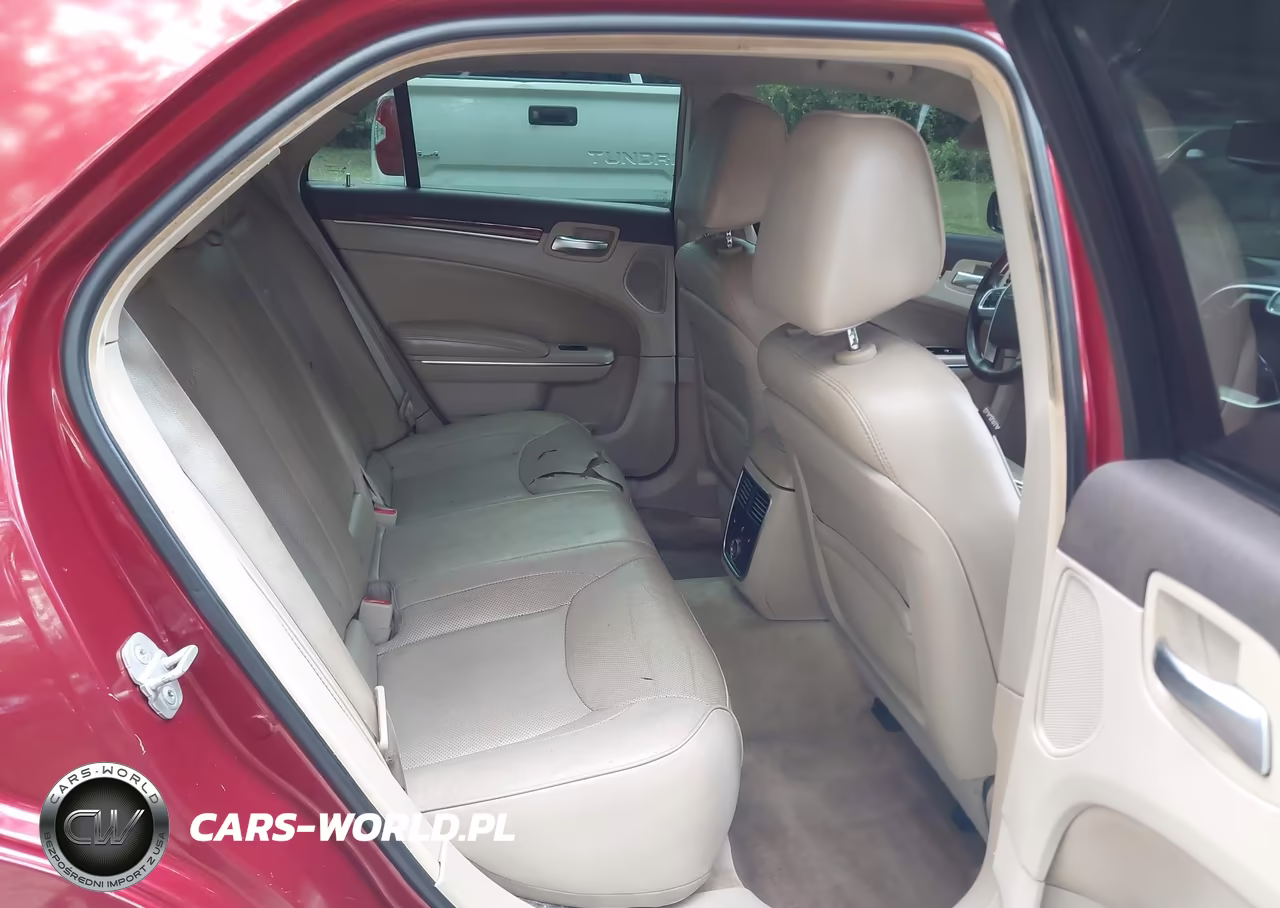 2011 Chrysler 300C VIN:2C3CA6CT6BH564421 - 8