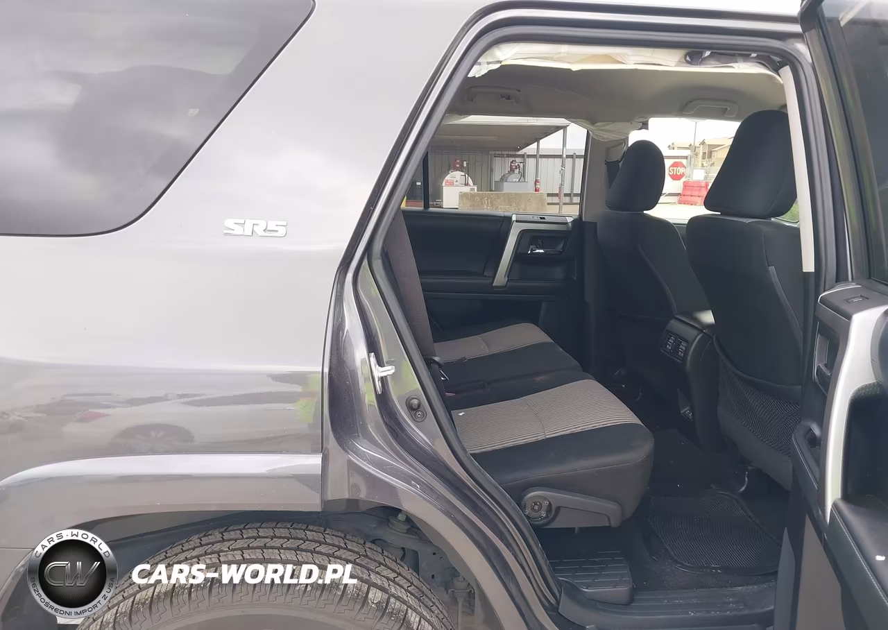 2021 Toyota 4Runner Sr5 VIN:JTEEU5JR8M5243595 - 8