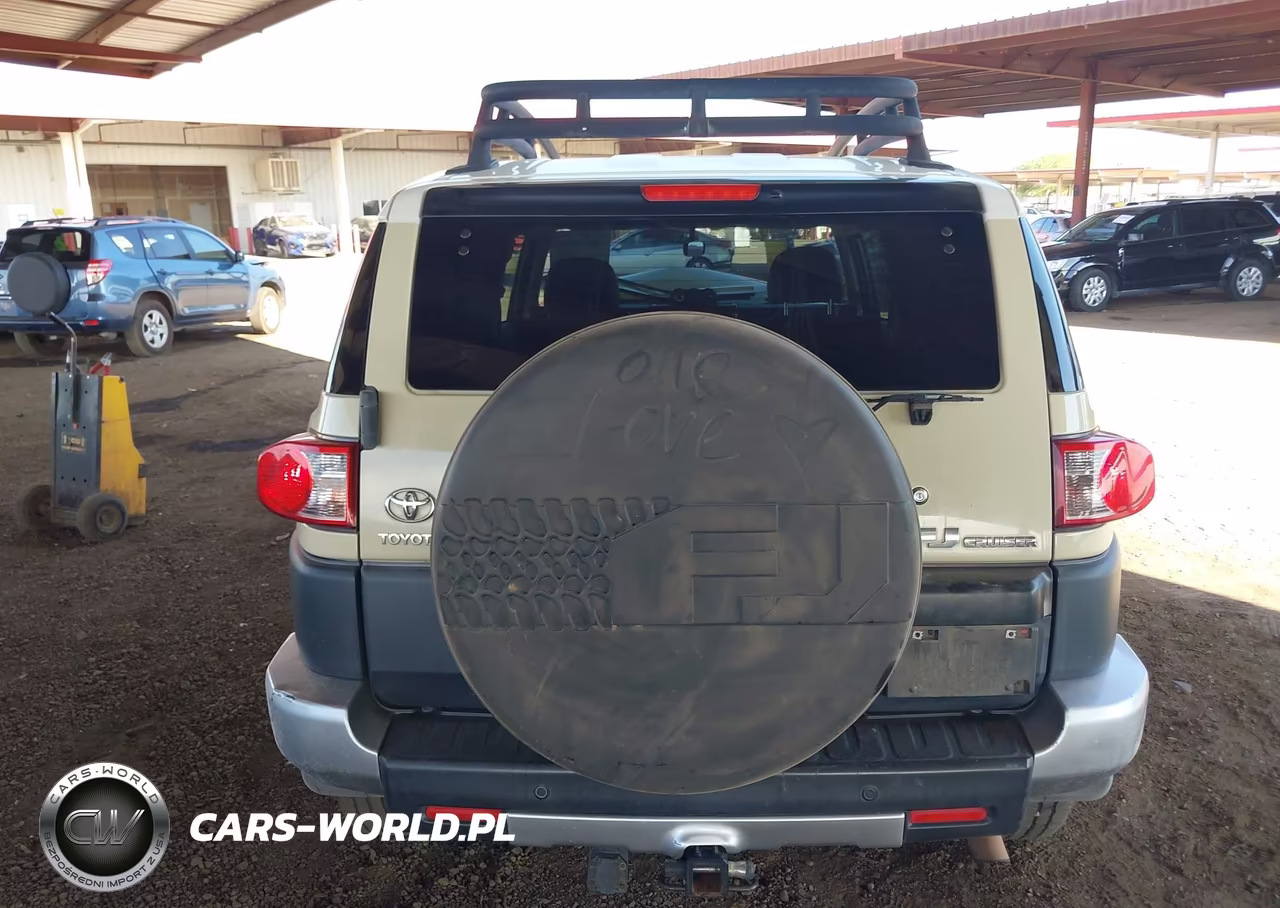 2008 Toyota Fj Cruiser VIN:JTEZU11F38K006410 - 16