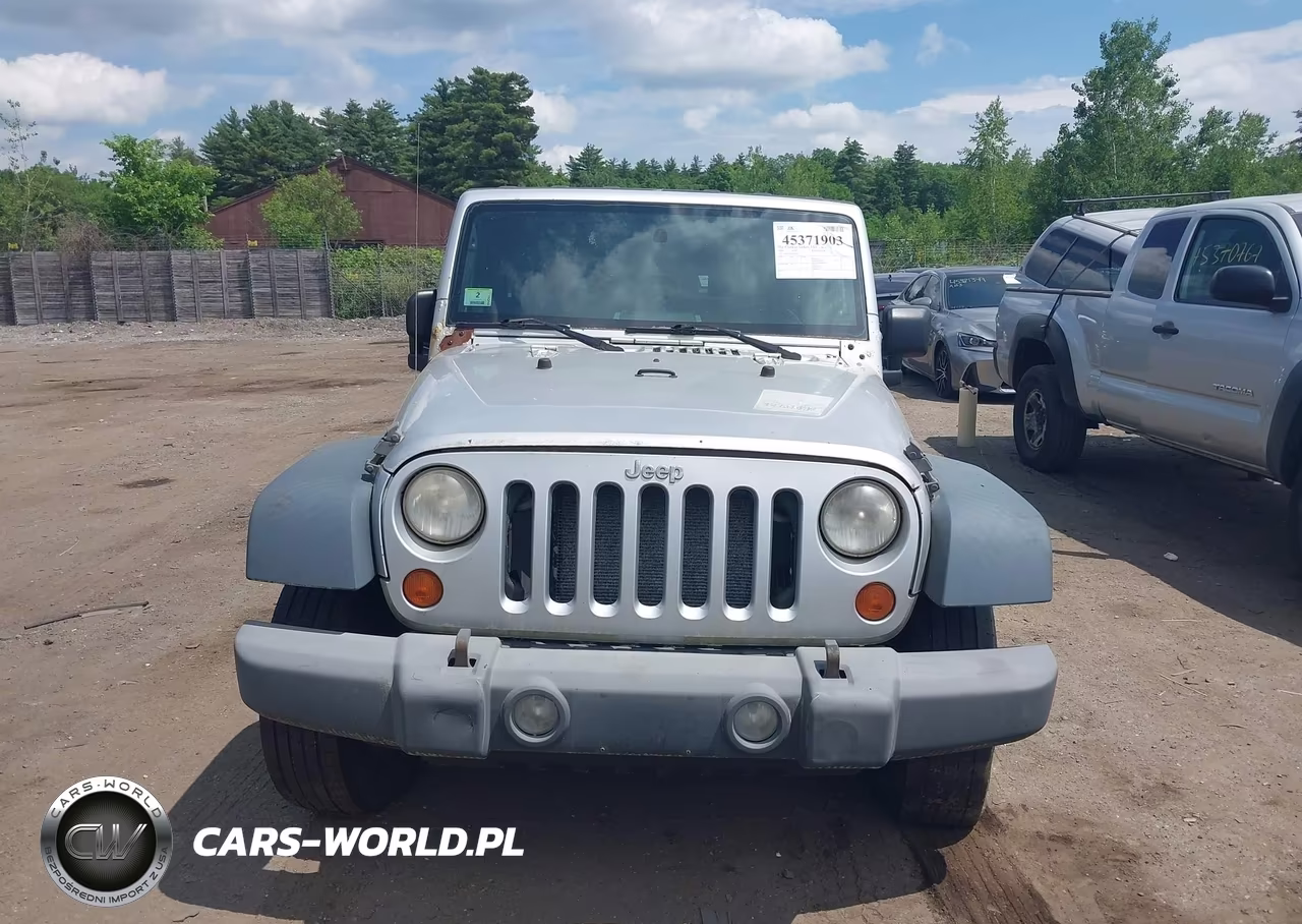 2008 Jeep Wrangler Unlimited X VIN:1J4GA39188L501652 - 12