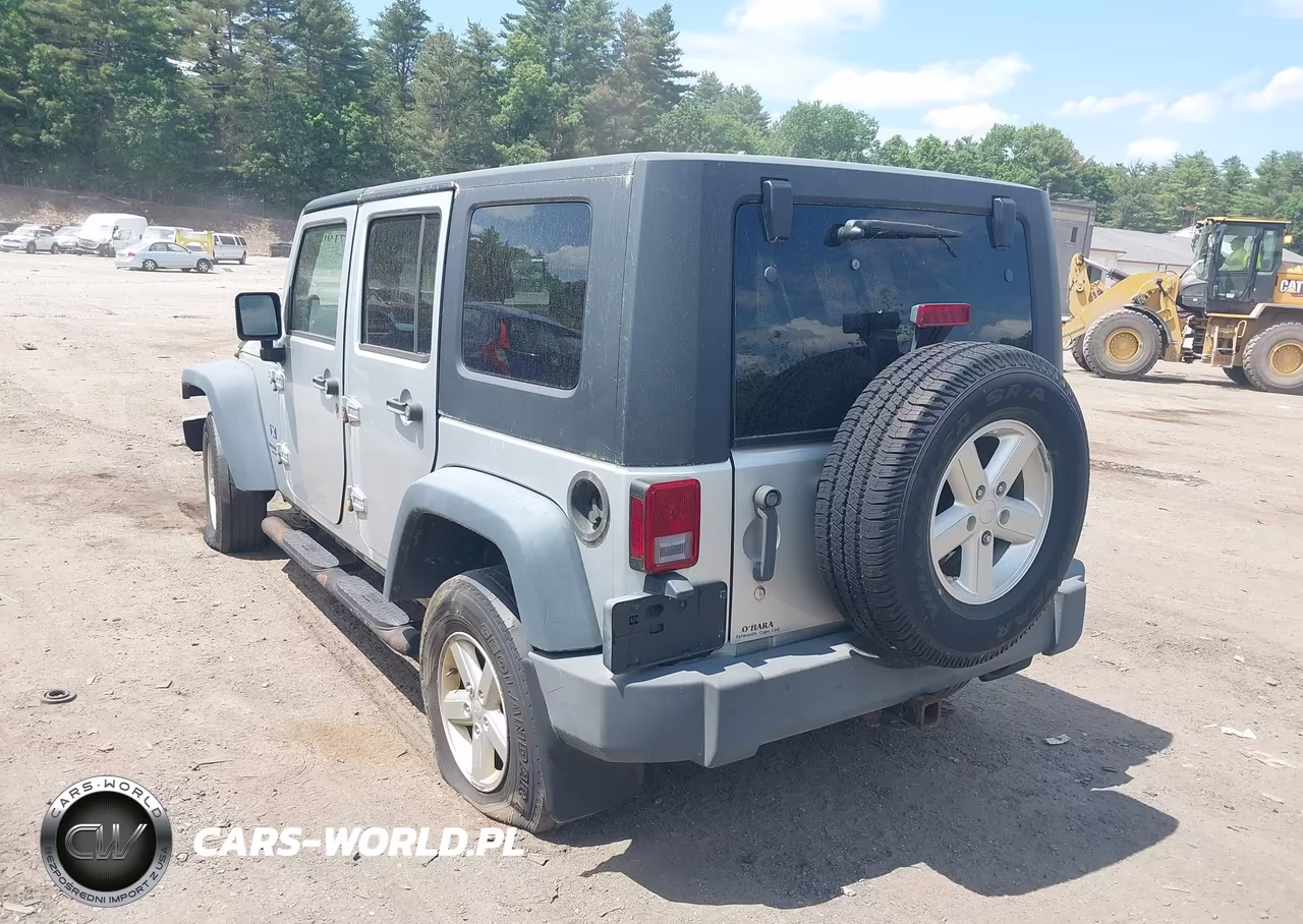 2008 Jeep Wrangler Unlimited X VIN:1J4GA39188L501652 - 3