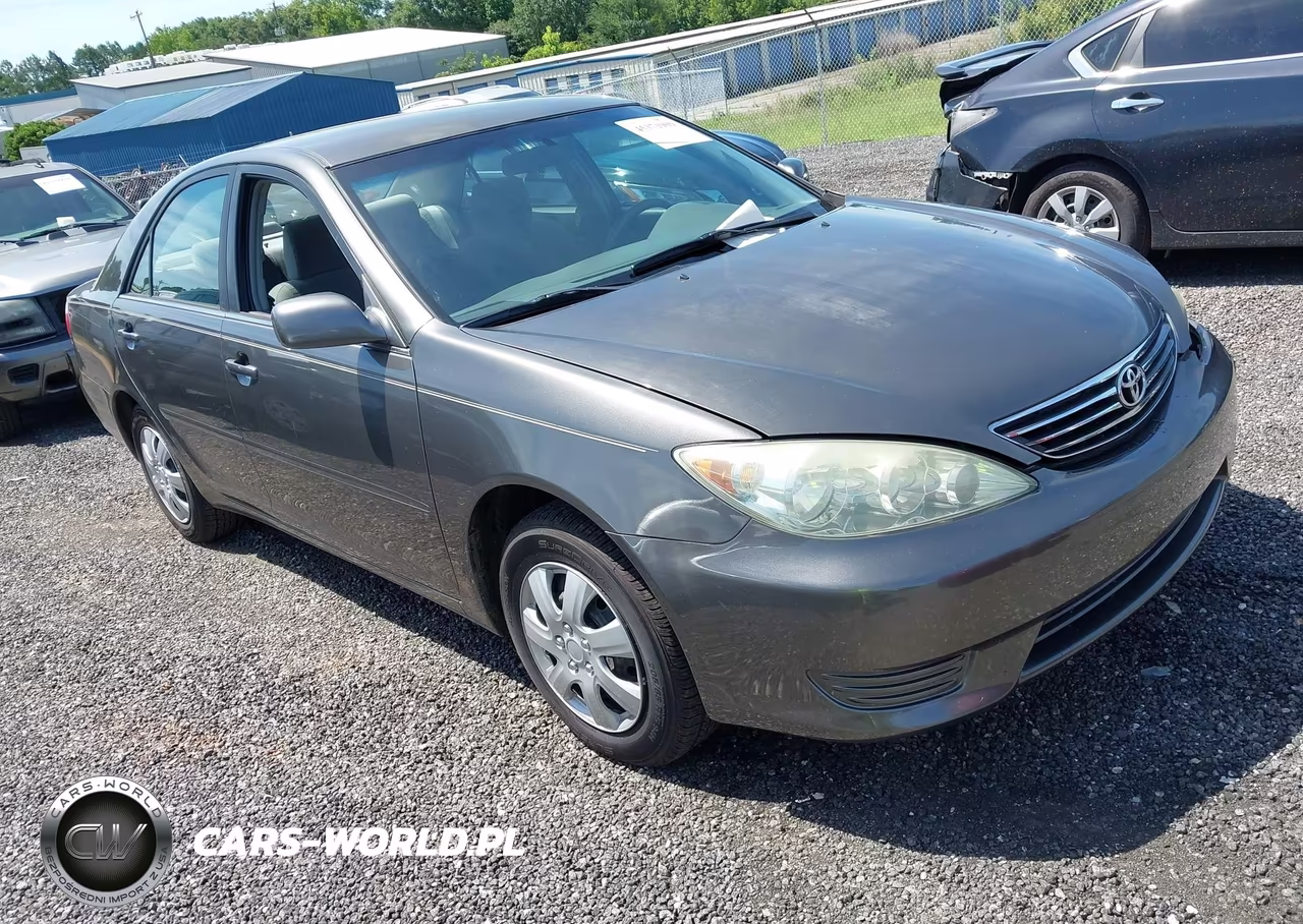 2006 Toyota Camry Le – zdjęcie 1 z 11